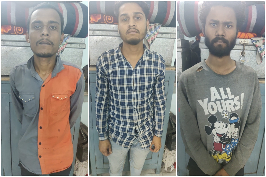  आपने भी लिखाई है घर पर हुई चोरी की रिपोर्ट तो पहुंचे थाने, पुलिस ने तीन आरोपियों को दबोचा