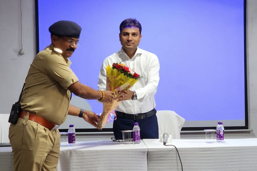 Cyber Workshop in Raipur: साइबर एक्सपर्ट राय ने दिए सायबर अपराध, ऑन लाईन फ्रॉड के बचने के टिप्स   