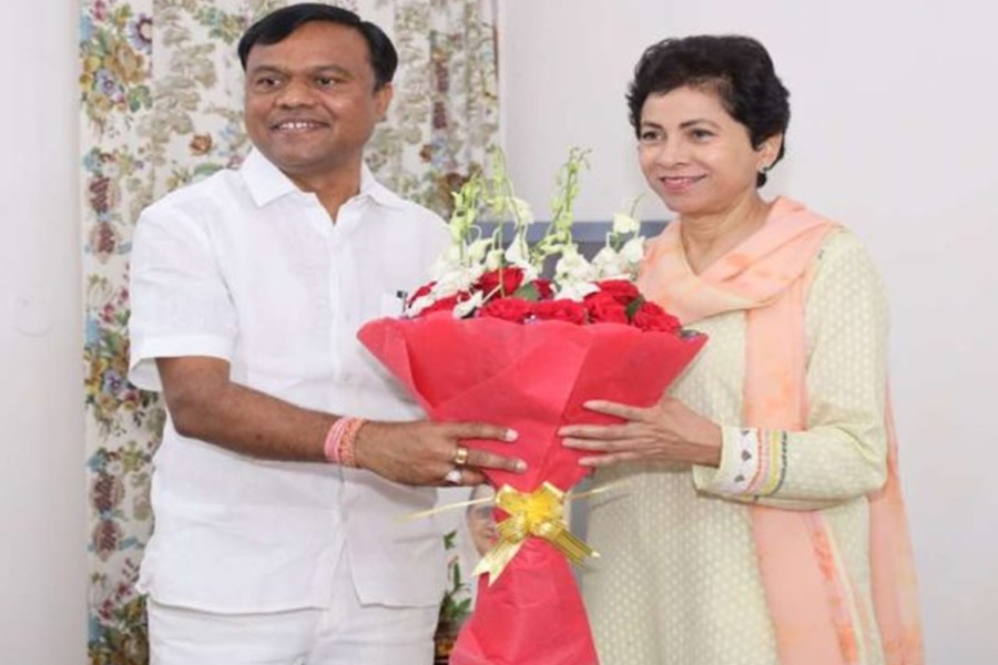 सीएम बघेल लौट आए राजधानी... सांसद बैज अब भी दिल्ली में ही डटे... प्रदेश संगठन की कमान लेकर लौटने के आसार