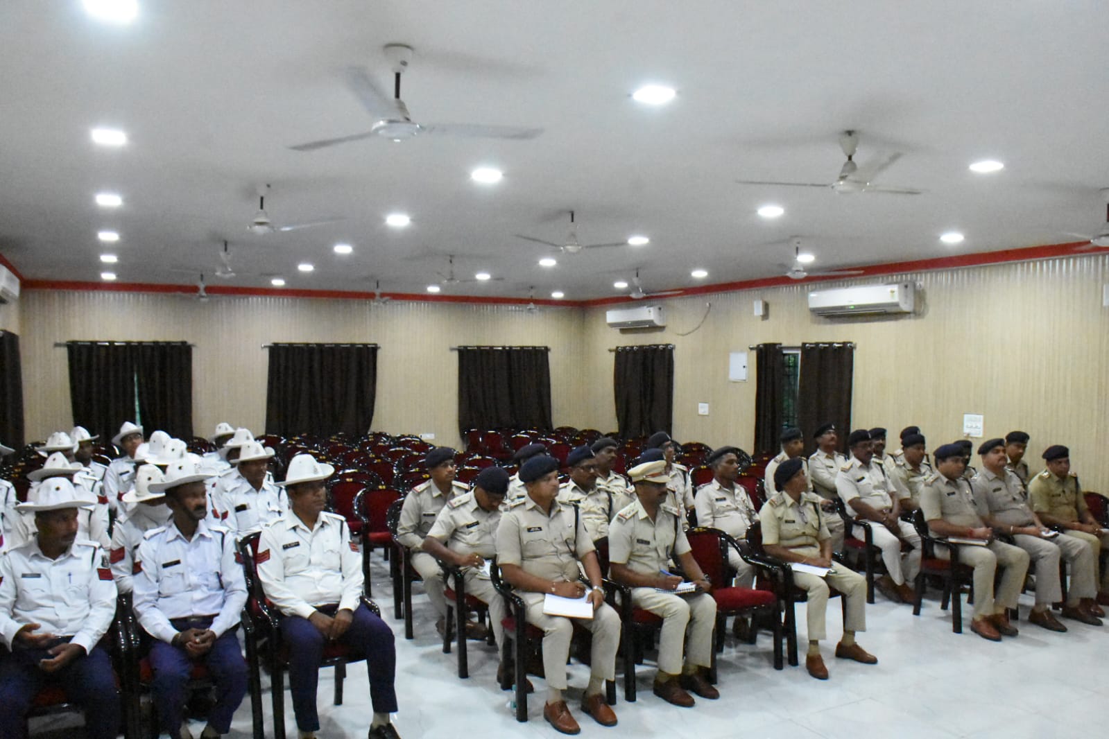 त्योहारी सीजन में राजधानी की यातायात व्यवस्था होगी कड़ी... लापरवाह वाहन चालकों की खैर नहीं