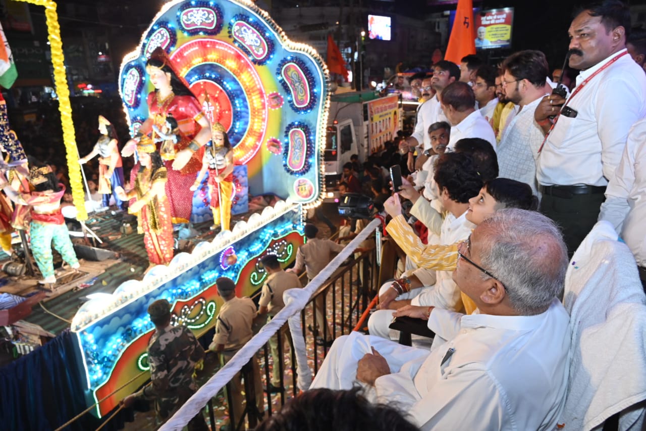 राजधारी में निकली झांकी... सीएम बोले- बरसों की  परम्परा को नई पीढ़ी भी उत्साह से बढ़ा रही