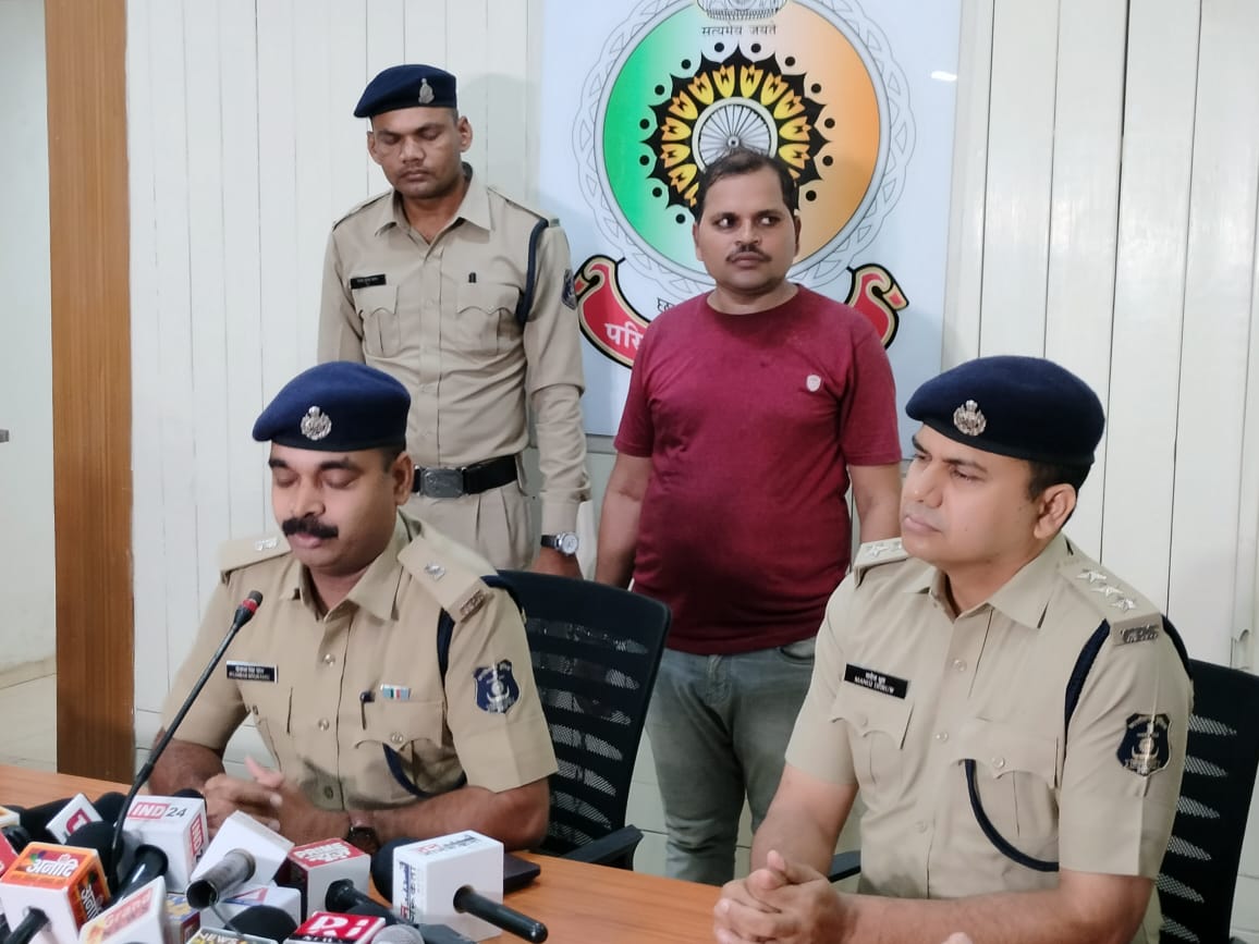 वुड 777 एवं जेम्स 777 ऑनलाईन सट्टा वेबसाईट की आईडी लेकर सट्टा संचालित करने वाले04 आरोपी गिरफ्तार