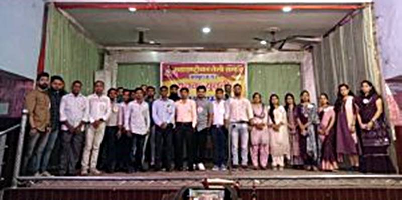 महाराष्ट्रीयन तेली समाज के परिचय सम्मेलन में महाराष्ट्र व ओडिशा से भी आए लोग
