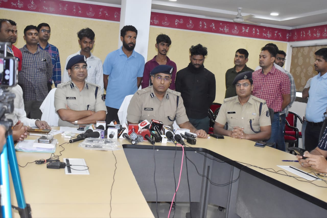 रायपुर और दिल्ली से शूटर गिरफ्तार, IG और SSP ने किया बड़ा खुलासा