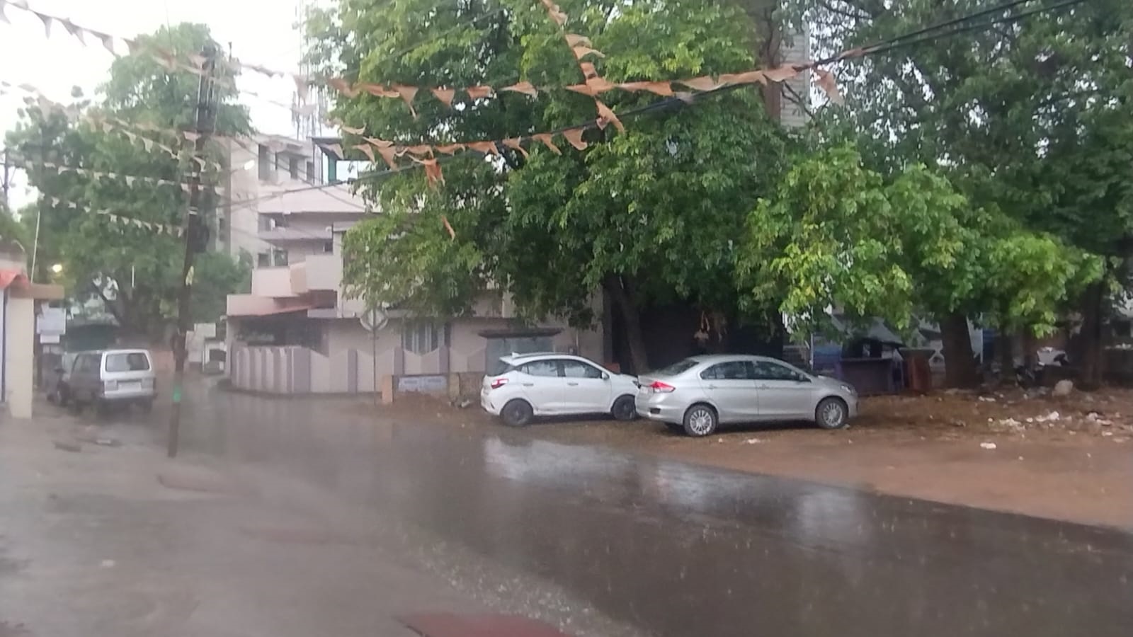 video छत्तीसगढ़ में मानसून की एंट्री: समय से 5 दिन पहले पहुंचा मानसून....  सुकमा के रास्ते छत्तीसगढ़ में प्रवेश