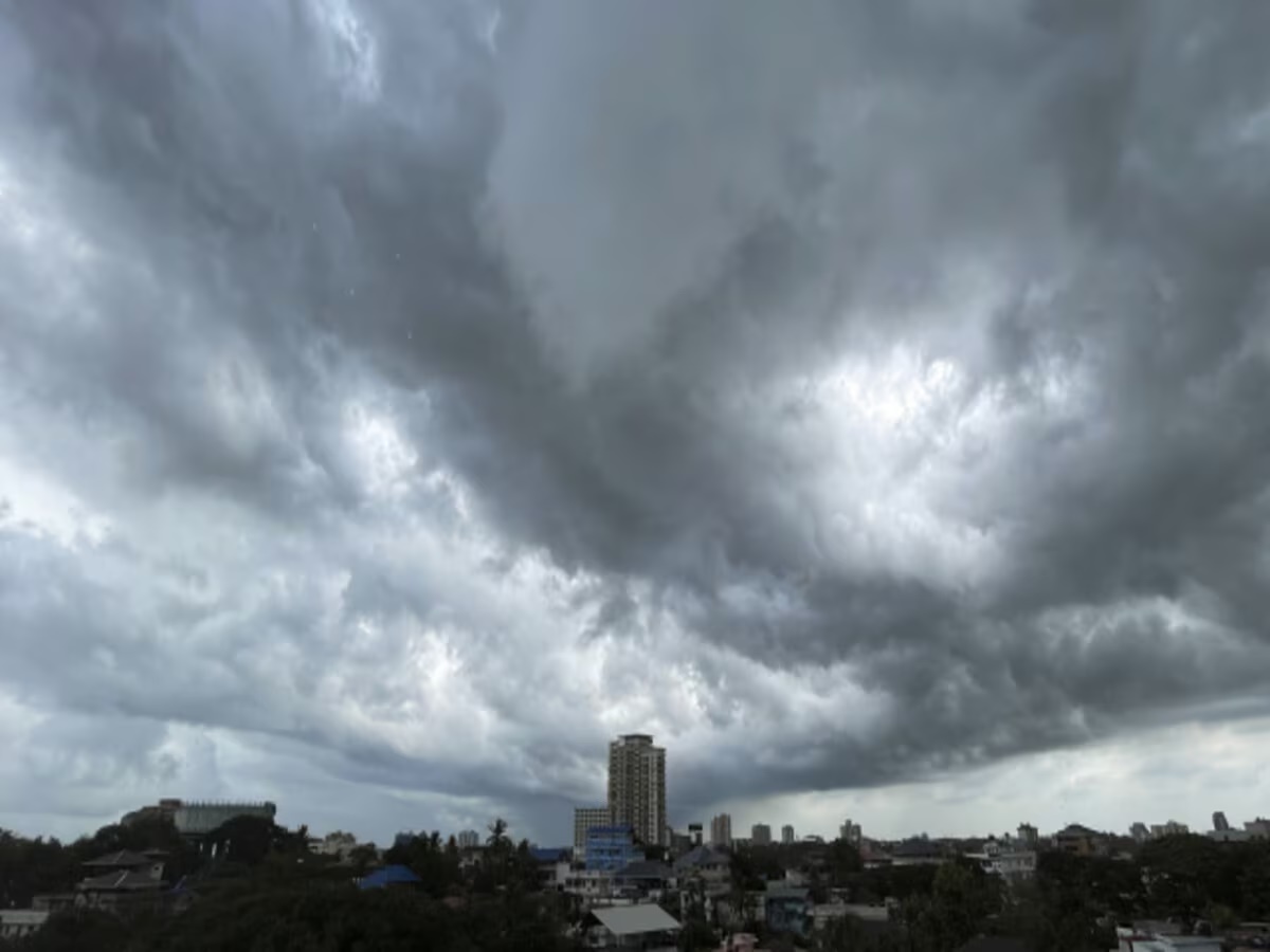 गर्मी से लोगो को राहत मिल सकती है तीन चार दिनों में : दक्षिण - पश्चिम मानसून आगे बढ़ा 