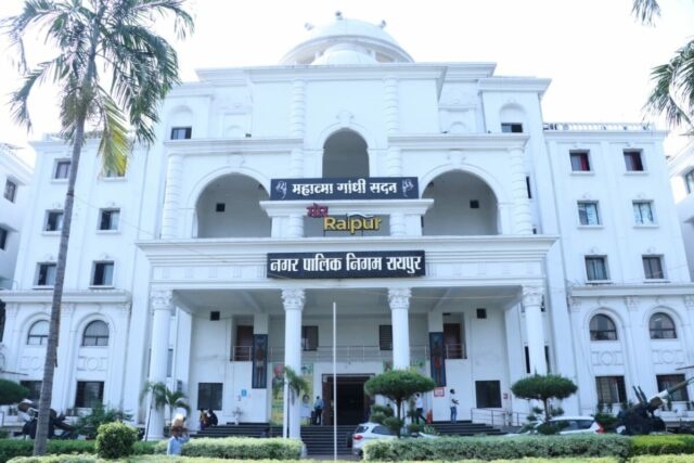 रायपुर में इन स्थानों पर 13 जून को संध्याकालीन जलापूर्ति नहीं हो पायेगी : 10 घंटे का शटडाउन रहेगा  