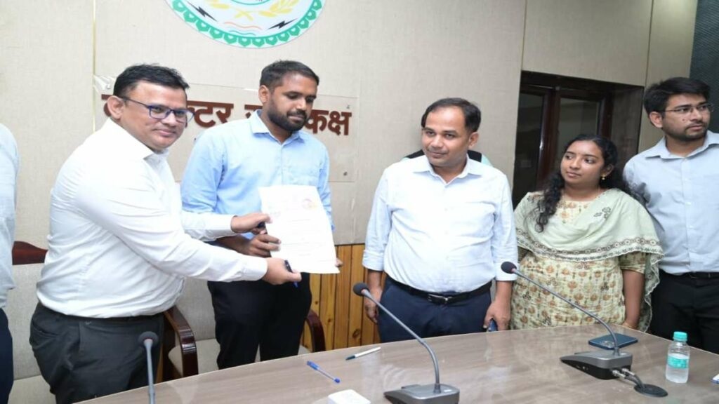 फास्ट चार्जिंग स्टेशन के लिए निगम और आईओसीएल के बीच एमओयू&hellip; जल्द मिलेगी सुविधा