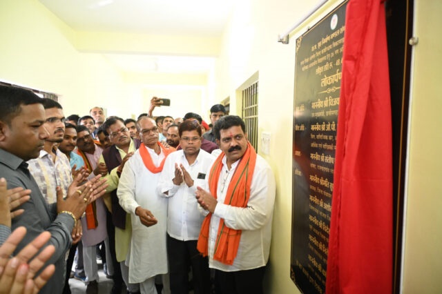 उपमुख्यमंत्री विजय शर्मा ने कबीरधाम प्रवास के दौरान विभिन्न विकास कार्यों का किया लोकार्पण