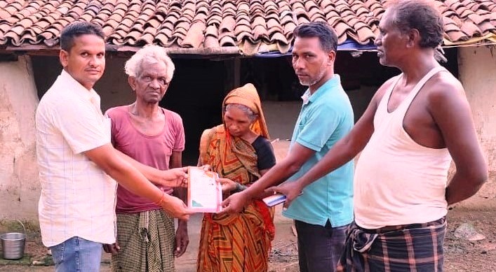 मुख्यमंत्री के निर्देश पर राशनकार्ड के आवेदन प्राथमिकता से किये जा रहे हल