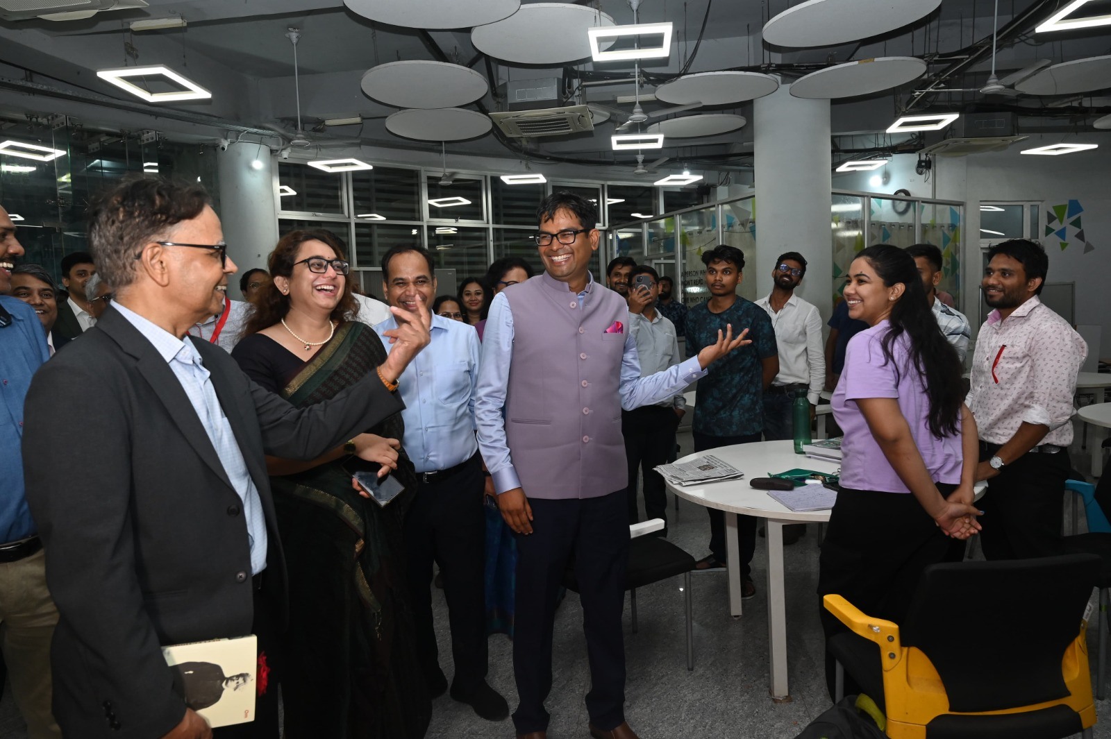 नालंदा परिसर पहुंचा 16वें वित्त आयोग का प्रतिनिधि मंडल...  कहा ऐसा मॉडल अन्य जगह भी लागू हो