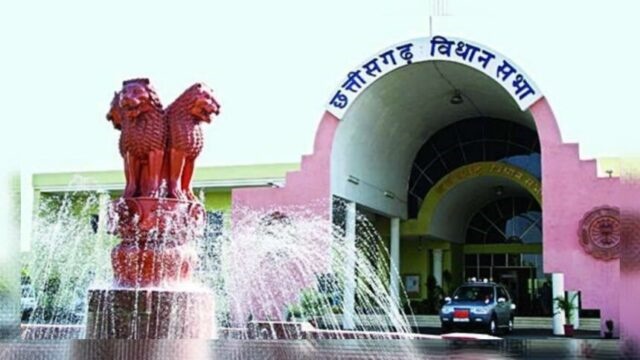 डॉक्टरों के घर से प्रैक्टिस करने का मामला सदन में उठा : स्वास्थ्य मंत्री जायसवाल ने कहा, चिंता जायज