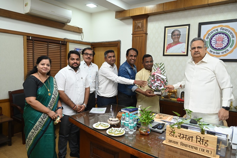 नवनिर्वाचित 70 पार्षदों का नये महापौर के साथ 23 को अभिनंदन करेंगे डॉ. रमन