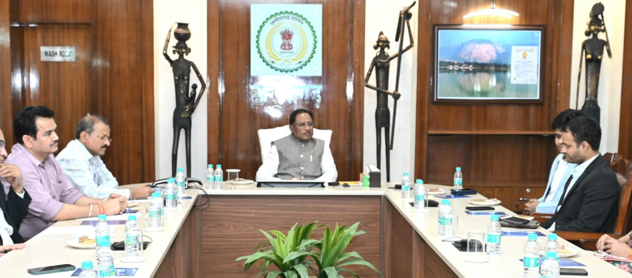 फार्मा, रियल एस्टेट और आईटी क्षेत्र के प्रतिनिधियों ने की मुख्यमंत्री से मुलाकात