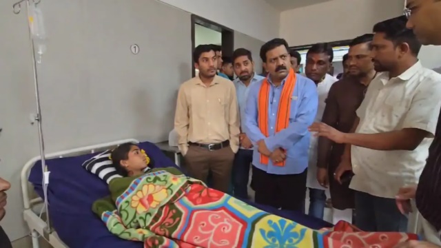 घायलों का हालचाल जाना : उपमुख्यमंत्री विजय शर्मा ने अस्पताल पहुँचकर