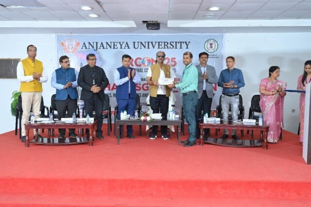 आंजनेय विश्वविद्यालय में सांसद बृजमोहन अग्रवाल ने कहा : विकसित होने का अर्थ है क्वालिटी, क्वांटिटी में हो