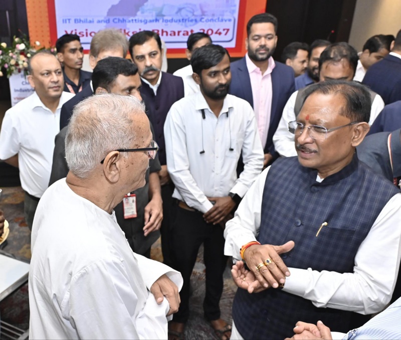 तकनीक से तालमेल ही सफलता की कुंजी : मुख्यमंत्री विष्णुदेव साय ने उद्यमिता और नवाचार पर दिया जोर