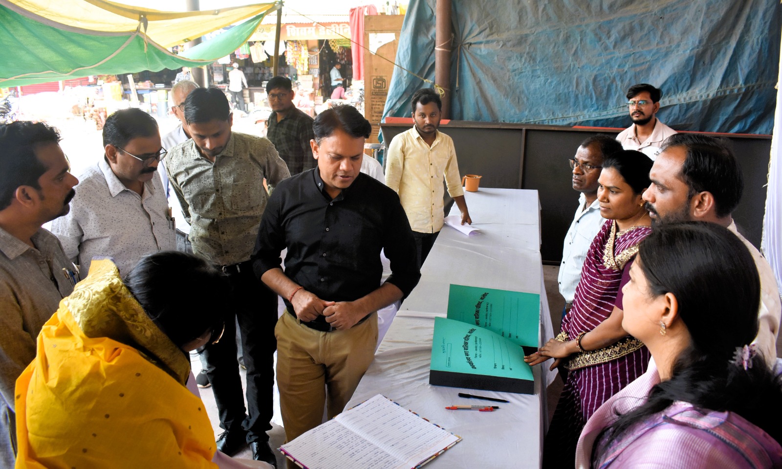 अम्बिकापुर, कांकेर और बालोद जिले के कलेक्टरों ने लिया तैयारियों का जायजा