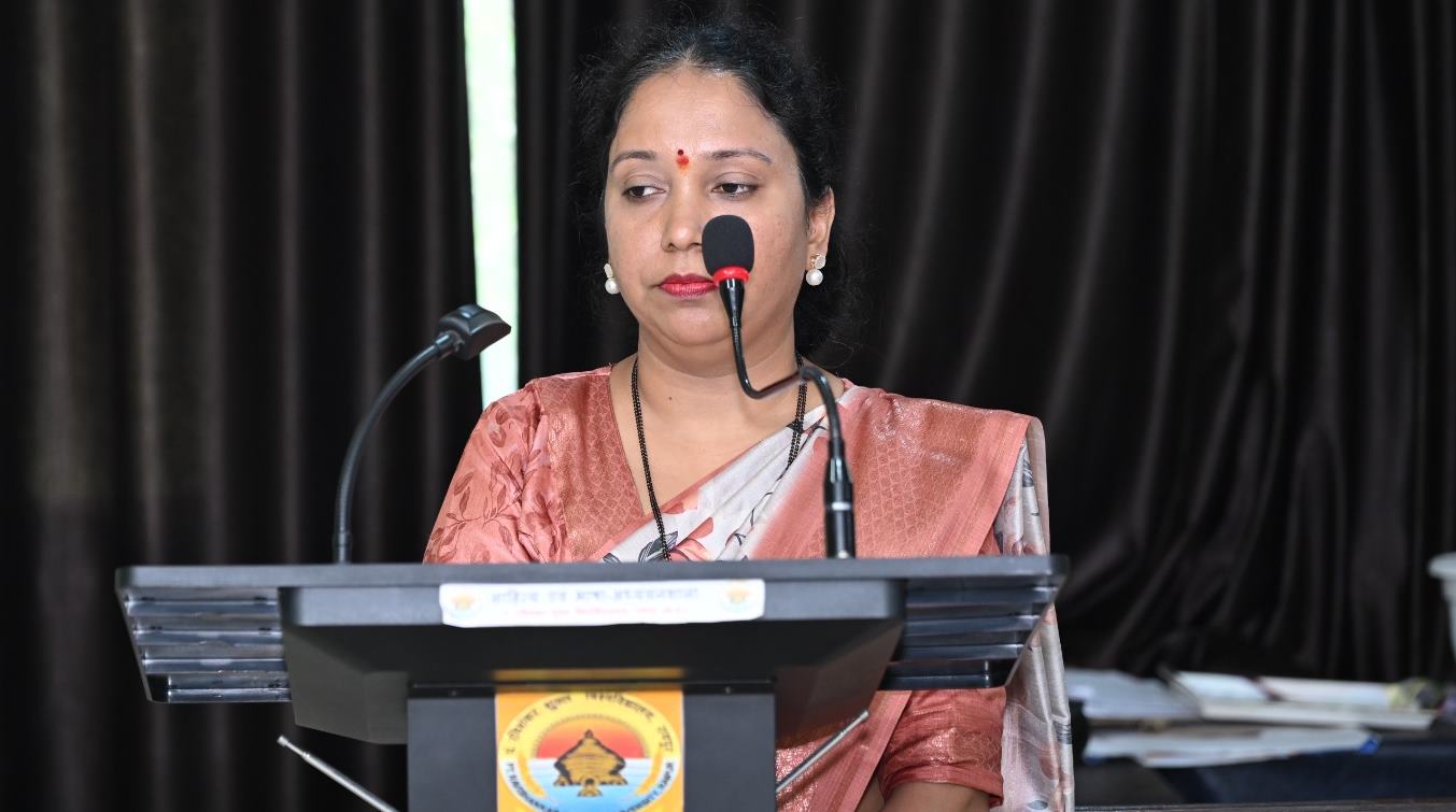  शुचिता देशमुख को मिली पीएचडी की उपाधि