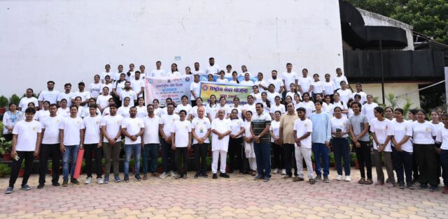 एक पृथ्वी, एक स्वास्थ्य के लिए योग&rdquo; थीम पर अंतरराष्ट्रीय योग दिवस 2025 का भव्य आयोजन