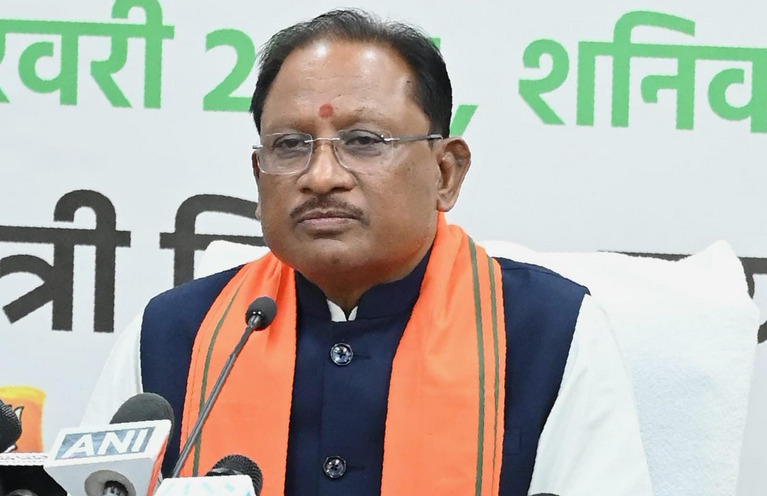 मुख्यमंत्री ने प्राइवेट स्कूलों को बारकोड स्कैनिंग के लिए 7 दिवस की दी मोहलत,पाठ्यपुस्तक वितरण प्रक्रिया में आई तकनीकी समस्याओं पर लिया गया त्वरित निर्णय