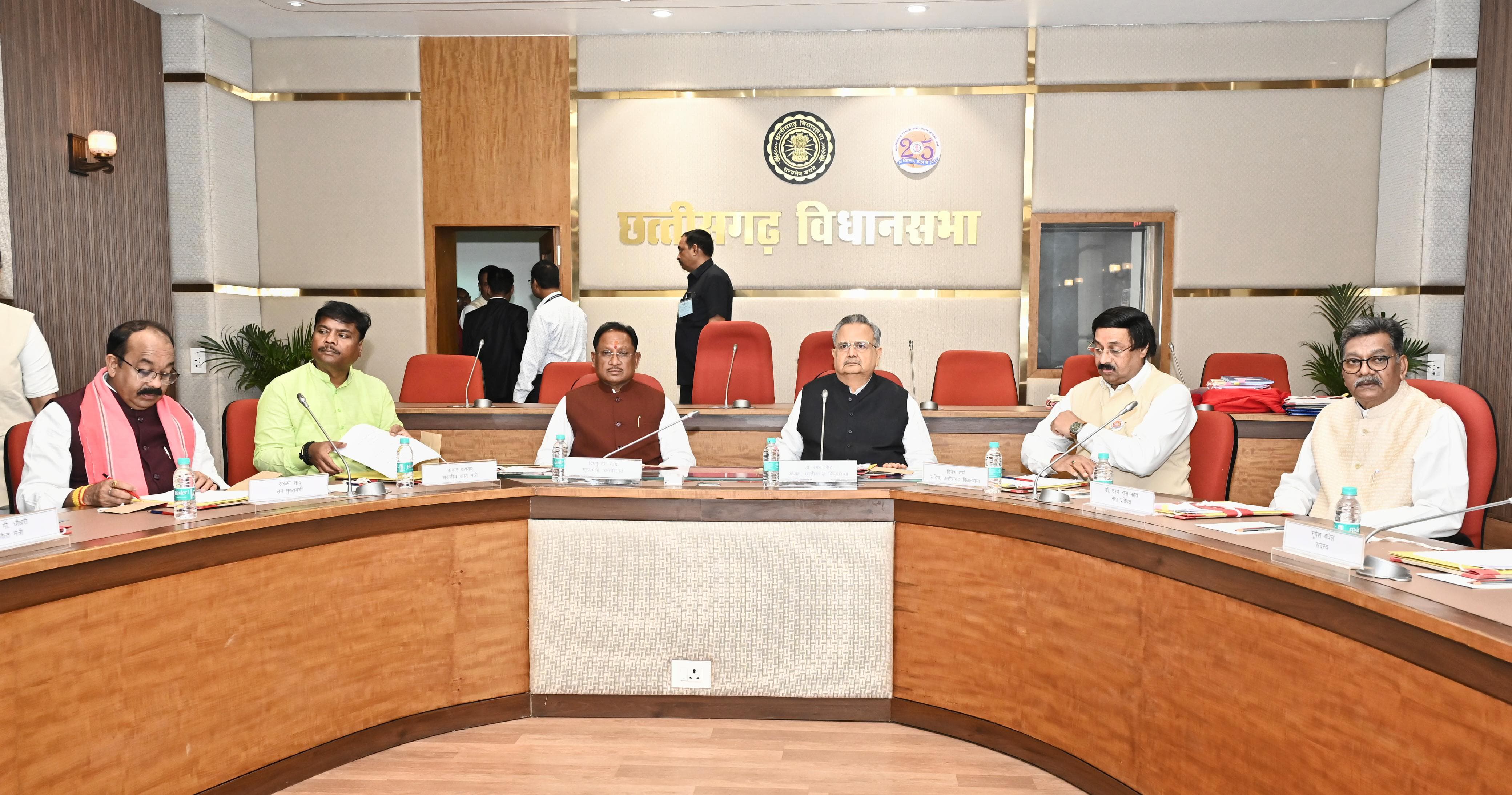 छत्तीसगढ़ विधानसभा का मानसून सत्र&hellip;.. सदन की कार्यवाही शुरू, हंगामे के आसार