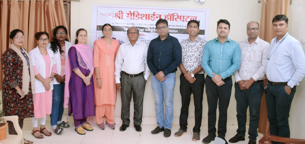 विद्युत कर्मियों ने उठाया निःशुल्क स्वास्थ्य शिविर का लाभ