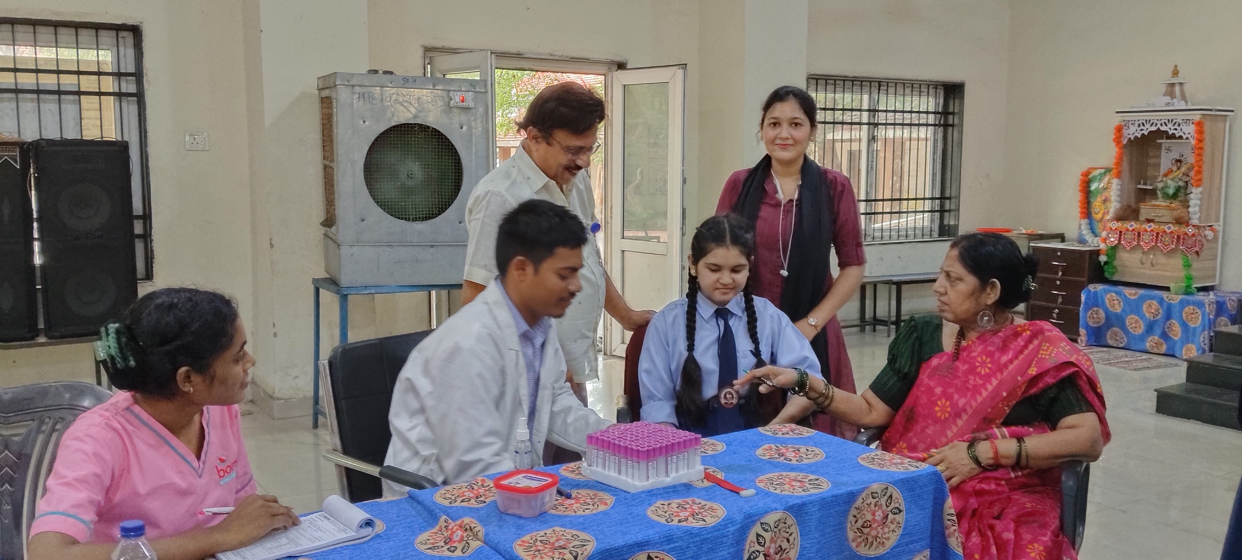 माधव राव सप्रे व कुसुम ताई दाबके स्कूल के 1140 बच्चों की हुई स्वास्थ्य जांच..