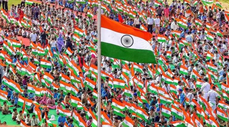 हर घर तिरंगा&lsquo;&lsquo; कार्यक्रम: 15 अगस्त तक तीन चरणों में होगा आयोजन