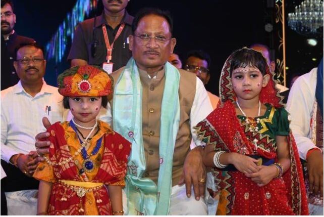 मुख्यमंत्री  साय ने जन्माष्टमी पर प्रदेशवासियों को दी शुभकामनाएँ, निभाई दही-हांडी की परंपरा