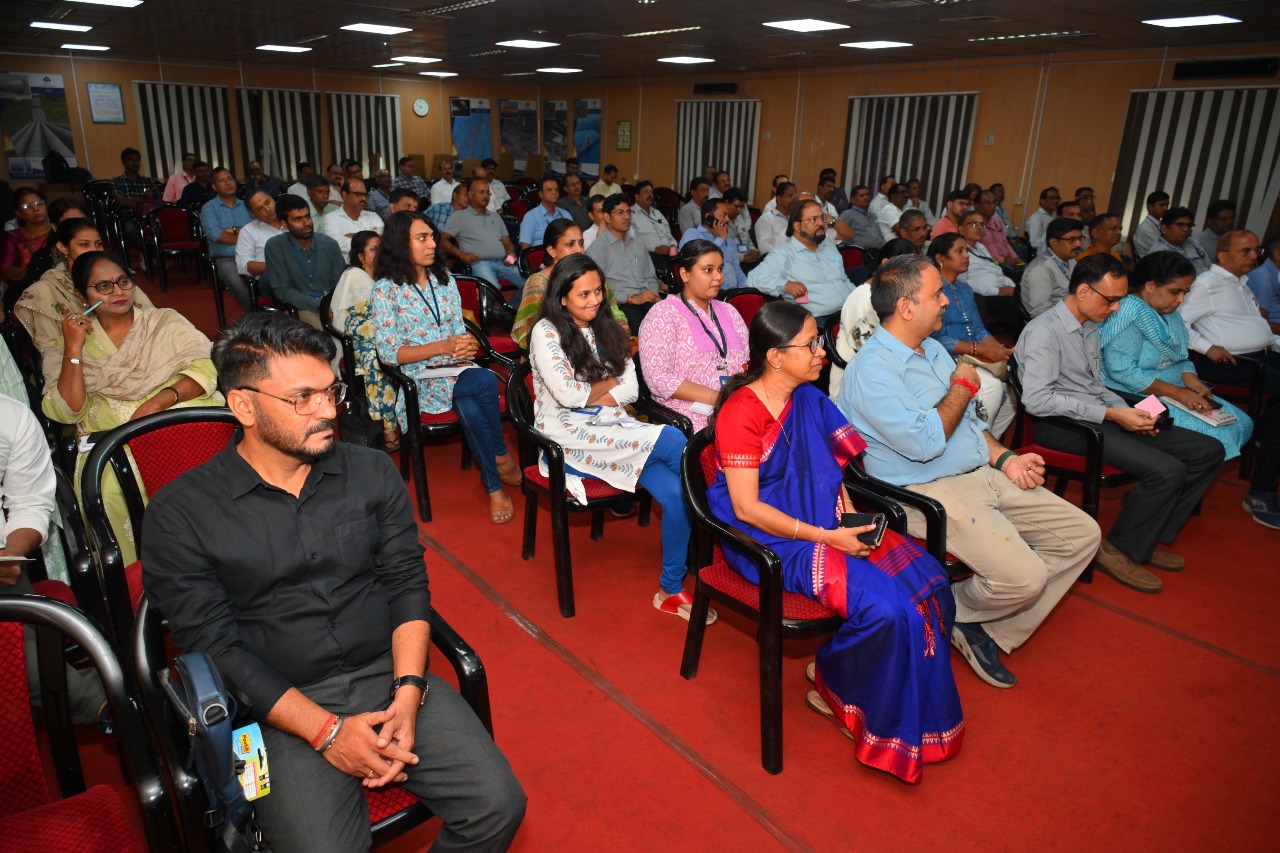 भिलाई इस्पात संयंत्र में कर्मचारी सहायता कार्यक्रम के अंतर्गत विषयगत कार्यशालाओं की शुरुआत