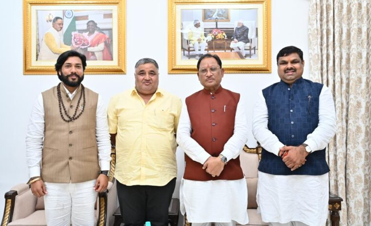 मुख्यमंत्री  साय ने नए मंत्रियों को दी बधाई