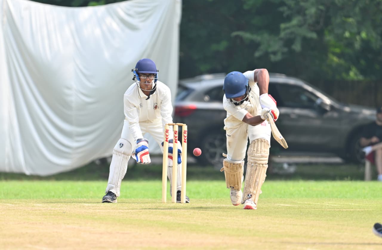 अंडर-19 बॉयज क्रिकेट टूर्नामनेंट 2025...  चीफ्स कप पर राजकुमार कॉलेज रायपुर का कब्जा