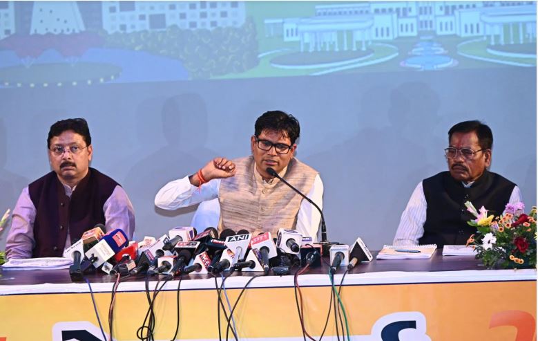 आवास&ndash;पर्यावरण विभाग की दो साल की उपलब्धियां: मंत्री ओपी चौधरी बोले, ऋण मुक्त नवा रायपुर, किफायती आवास और हजारों रोजगार का रास्ता खुला