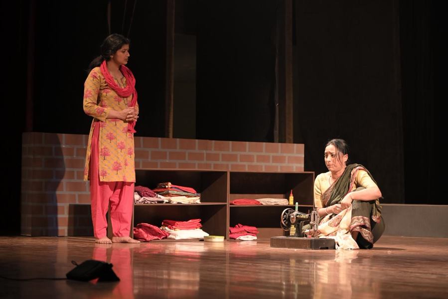 25वें भारत रंग महोत्सव की धूम- रायपुर समेत देश के 19 शहरों में बिखरी थिएटर की चमक