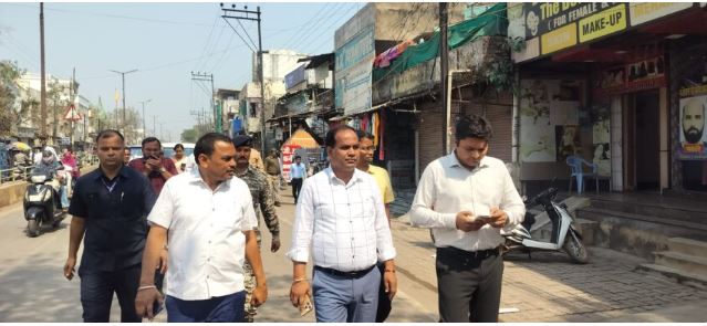 रायपुर में एक्शन मोड में कलेक्टर: परीक्षा केंद्र, अस्पताल और सड़कों का औचक निरीक्षण