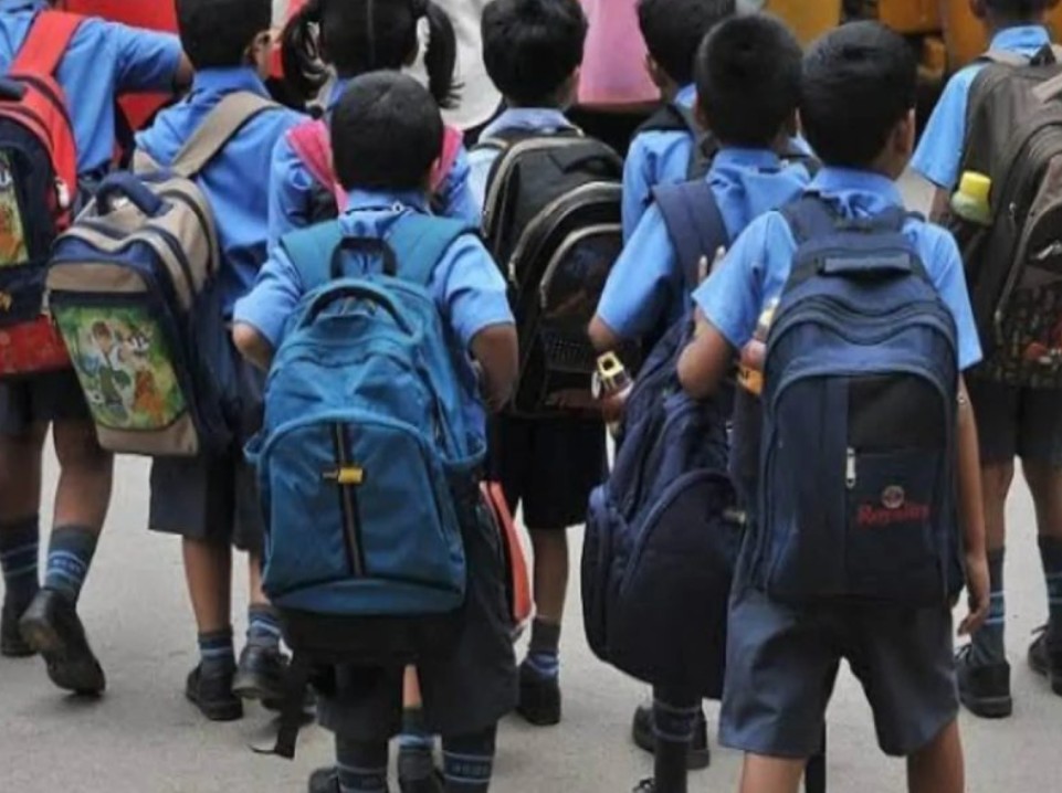 छत्तीसगढ़ में RTE को लेकर टकराव तेज, निजी स्कूलों का बड़ा फैसला&mdash;इस साल नहीं देंगे एडमिशन