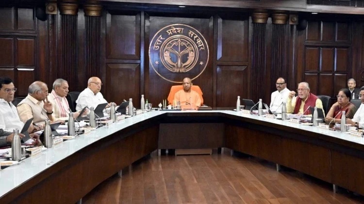 उत्तरप्रदेश के बलिया में खुलेगा मेडिकल कॉलेज... शिक्षामित्रों और अंशकालिक अनुदेशकों का मानदेय बढ़ा