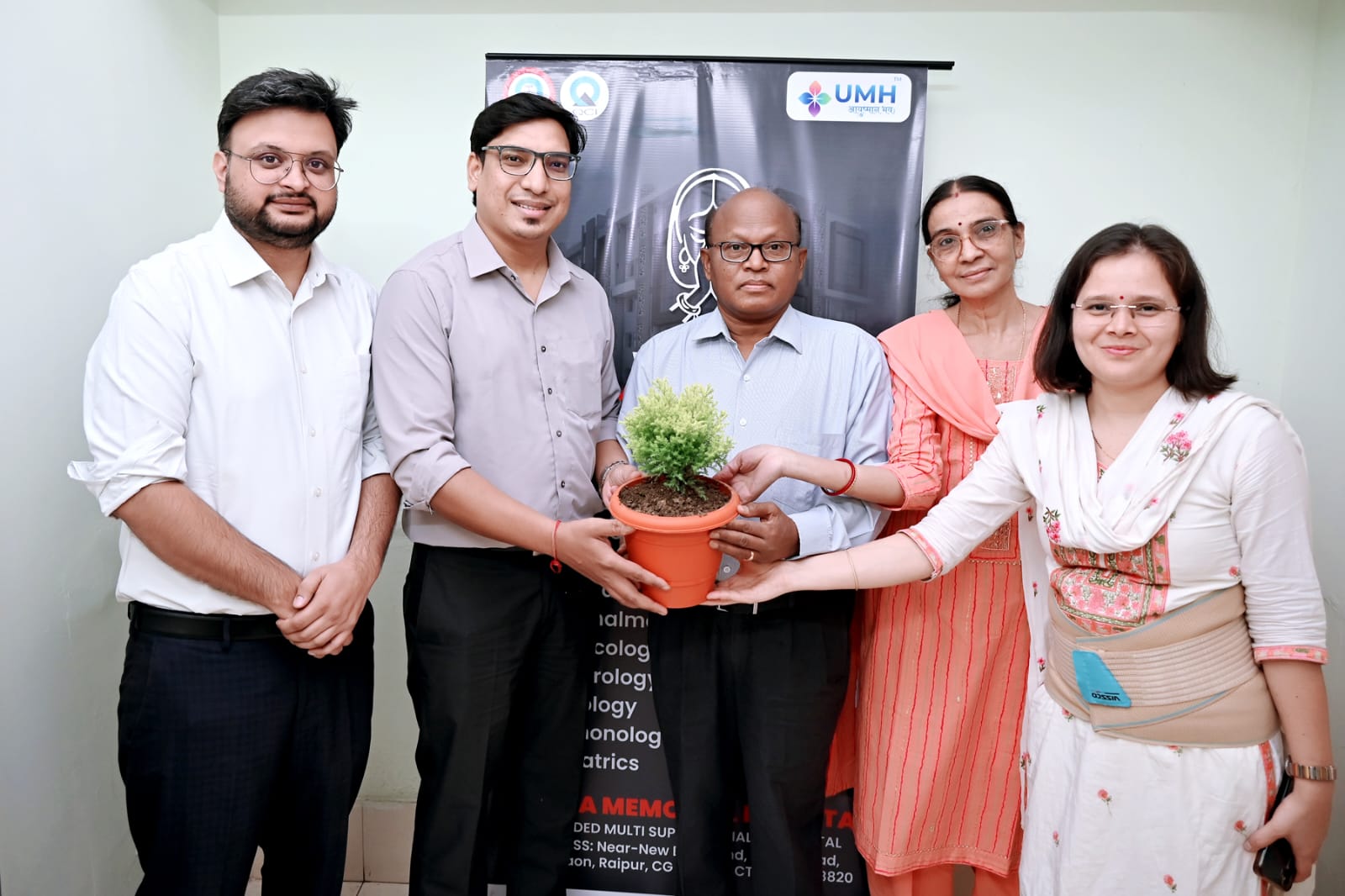 पाॅवर कंपनी डंगनिया औषधालय में निःशुल्क स्वास्थ्य शिविर 