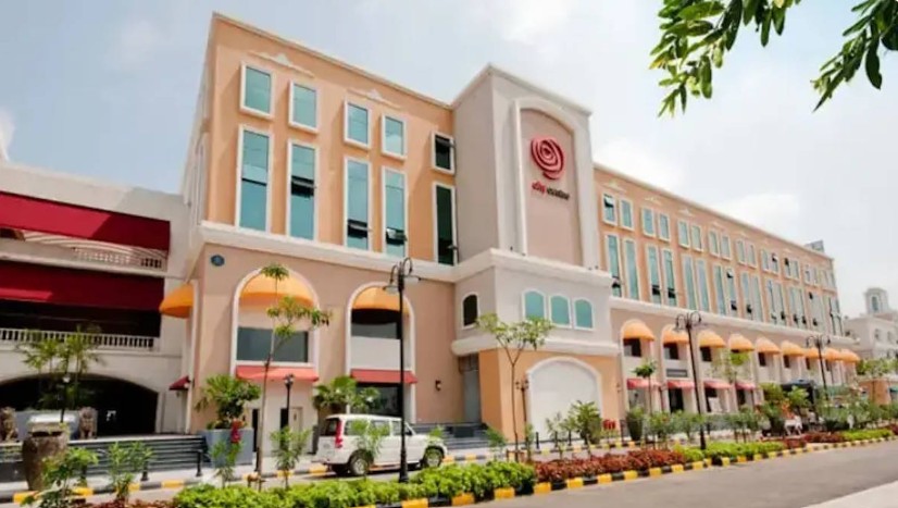 मॉल में पार्किंग शुल्क वसूली अवैध, जिला उपभोक्ता आयोग ने दिया बड़ा आदेश&hellip;