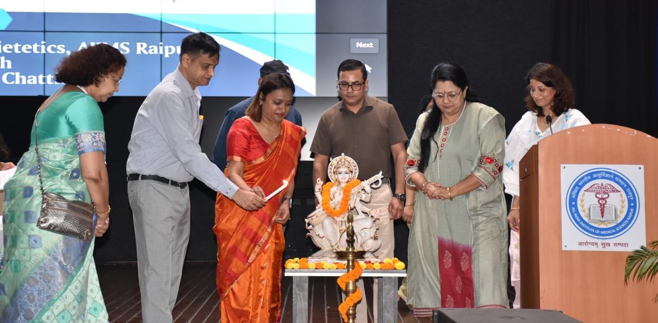 एम्स रायपुर में "तृतीय वार्षिक पीडियाट्रिक न्यूट्रिशन कोर मीट 2026" का सफल आयोजन