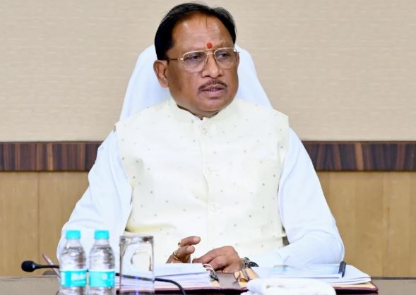 सरकारी गाड़ियां अब ईवी में बदलेगी, मुख्यमंत्री ने की पेट्रोल-डीजल बचाने की अपील, कहा, ईंधन संसाधनों का संयमित उपयोग करे