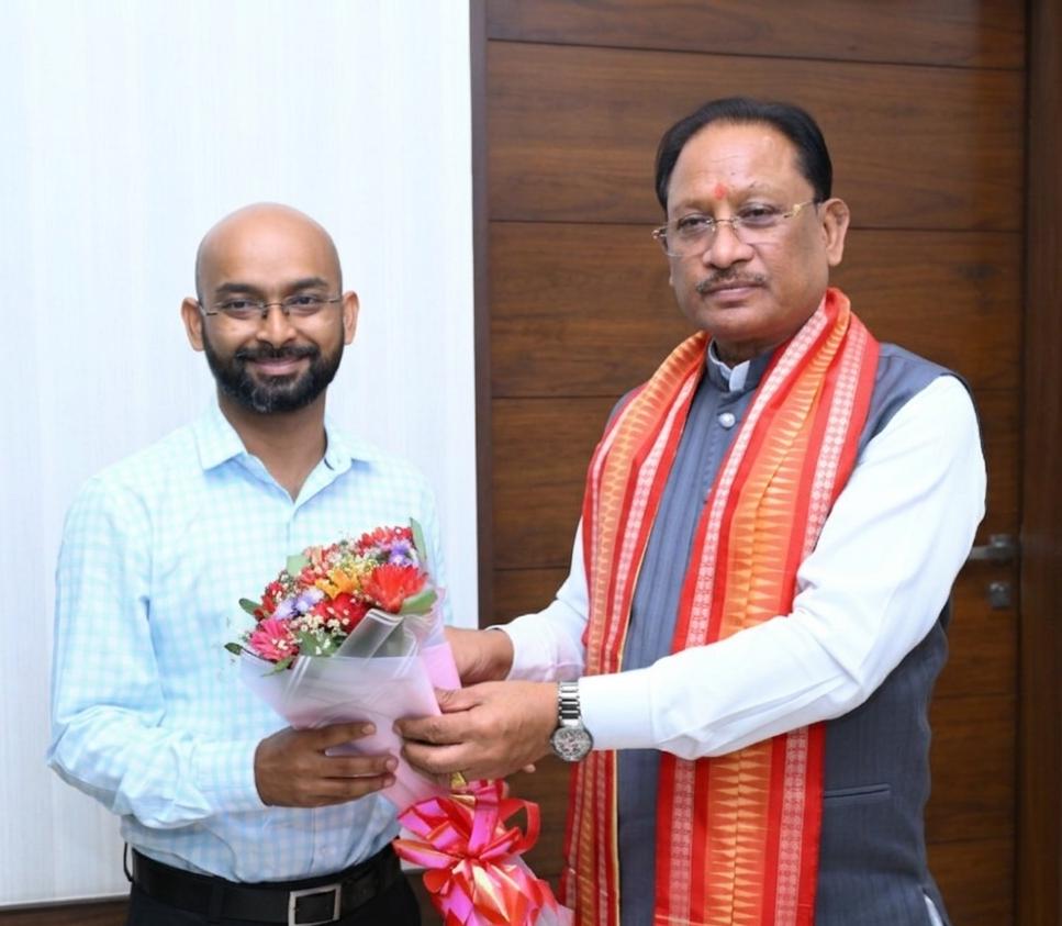 वनांचल के बेटे ने बढ़ाया प्रदेश का मान... आईएफएस बनकर रचा नया इतिहास