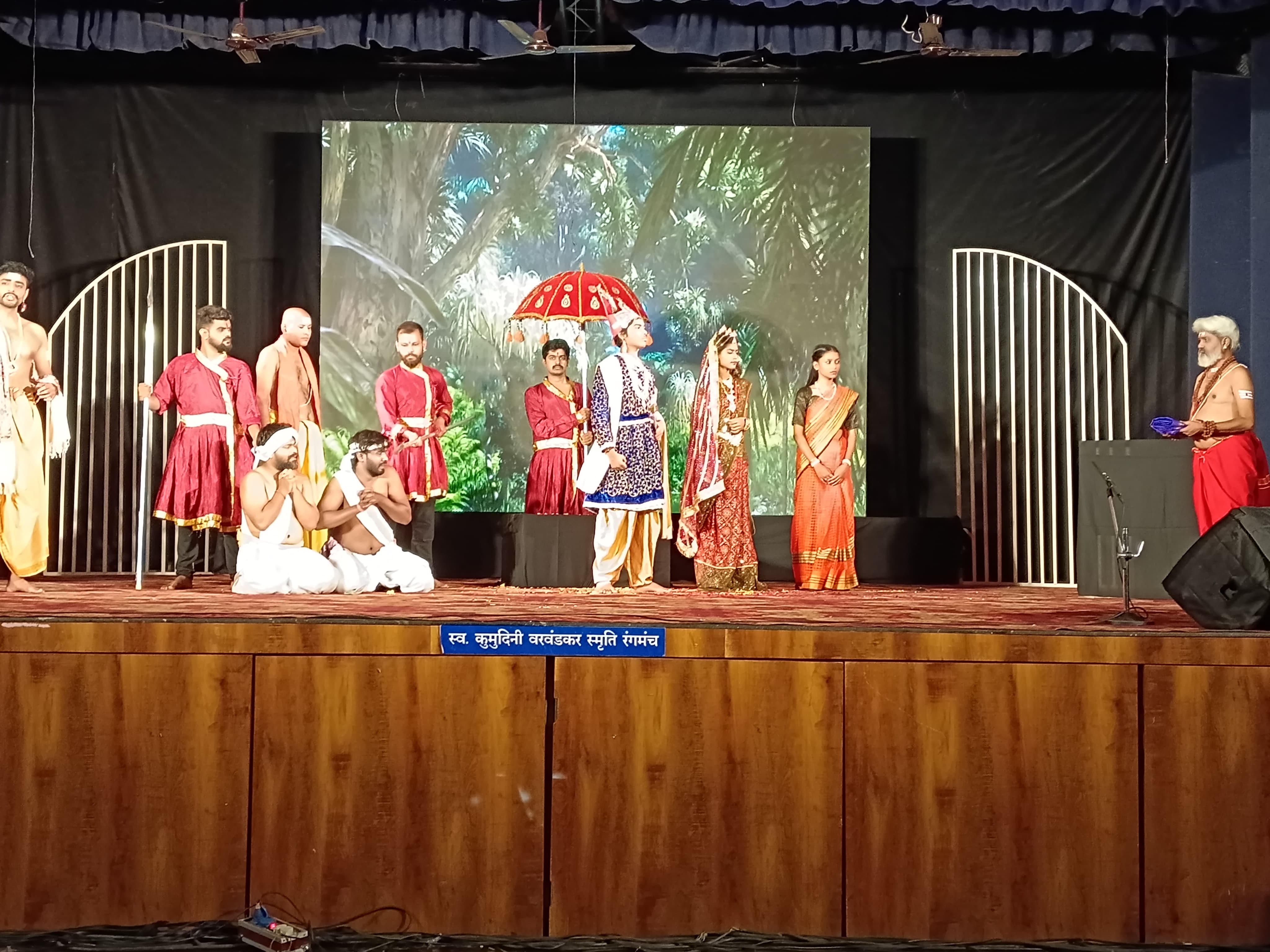 कथासरित्सागर... 70 मिनट की प्रस्तुति में नजर आई 11वीं सदी