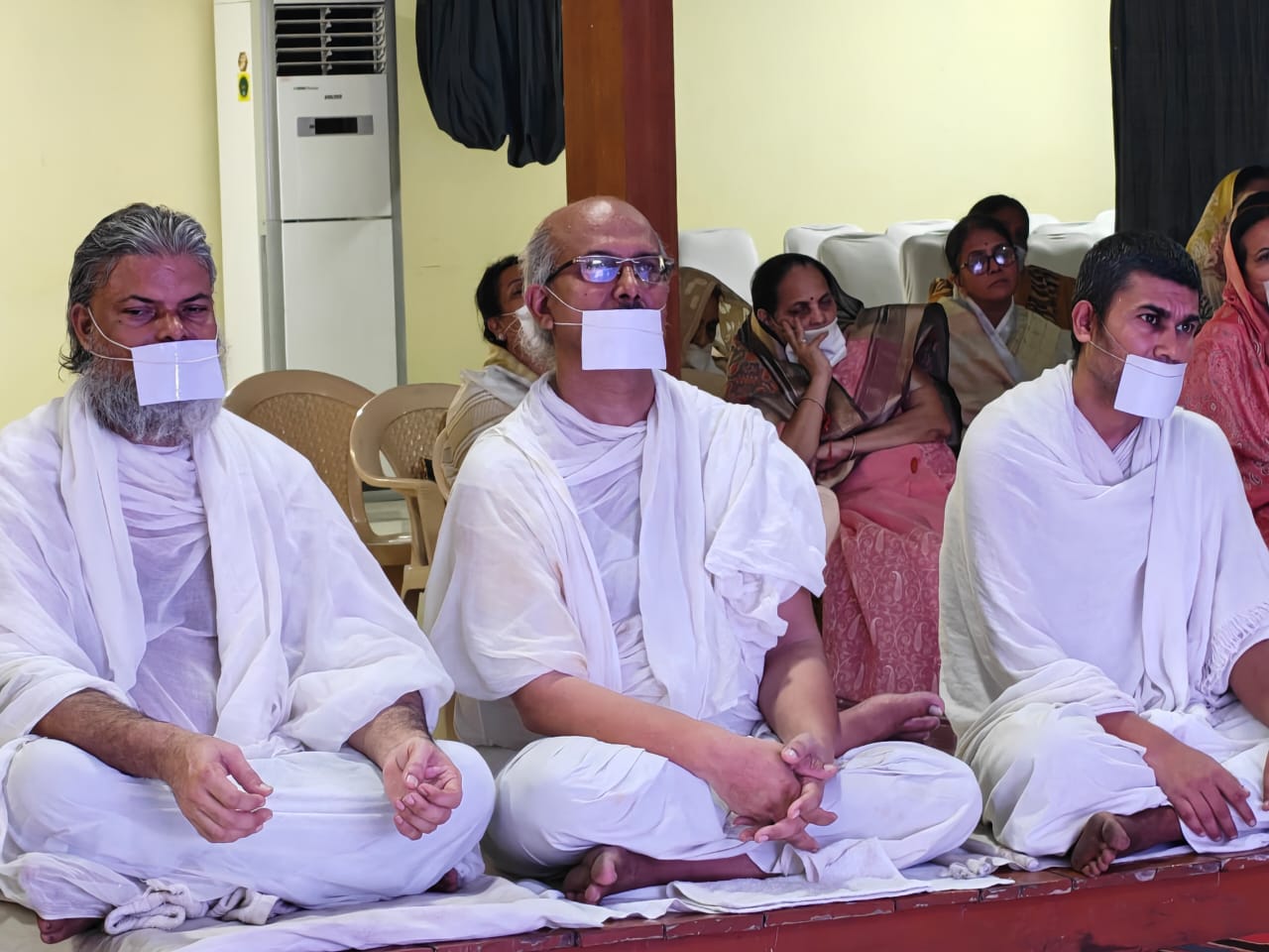 शरीर को स्वस्थ रखने में योग जरूरी... आचार्य डॉ. शिव मुनि