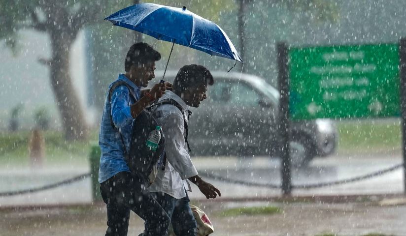छत्तीसगढ़ में आज गरज-चमक के साथ होगी बारिश, कई जिलों में भारी वर्षा और वज्रपात का अलर्ट