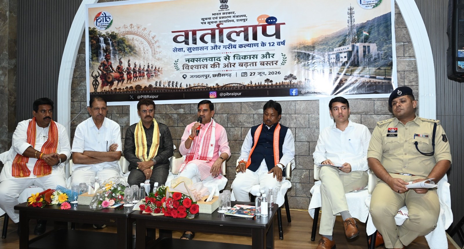 हमारी सरकार की दो सबसे अहम प्राथमिकताएँ हैं - 'विकास' और 'शिक्षा': केंद्रीय राज्य मंत्री तोखन साहू