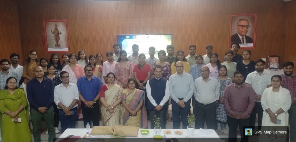 सफल नवाचार के लिए उद्यमी और निवेशक का लक्ष्य एक दूसरे के अनुरूप होः डॉ. रविन्द्र दुबे
