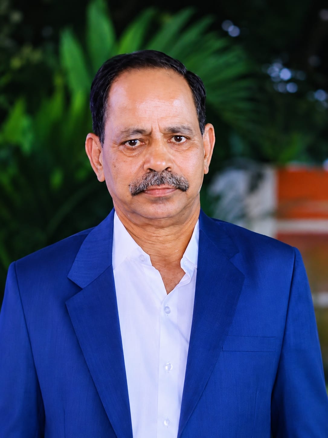 डॉ.अशोक का जीवन समाज को रहा समर्पित... अब आंखों और शरीर का भी किया दान