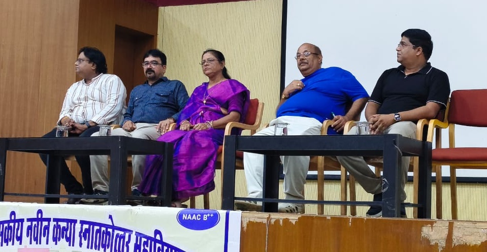 तनाव प्रबंधन के लिए संगीत कार्यक्रम... संगीत की सुरमयी प्रस्तुतियों ने बांधा समां